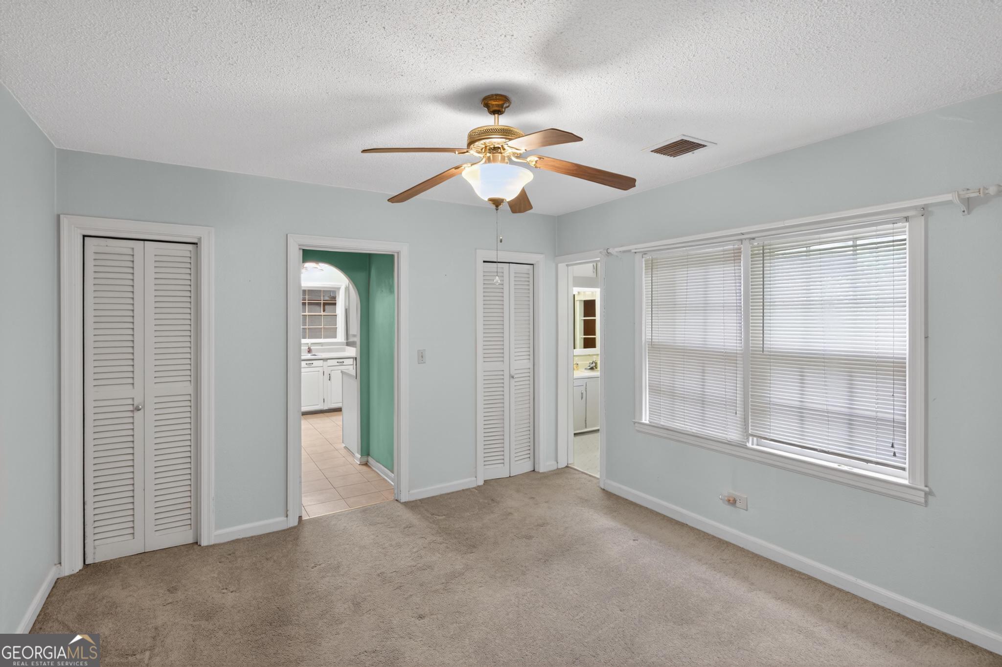 447 S College Street Property Photo 24