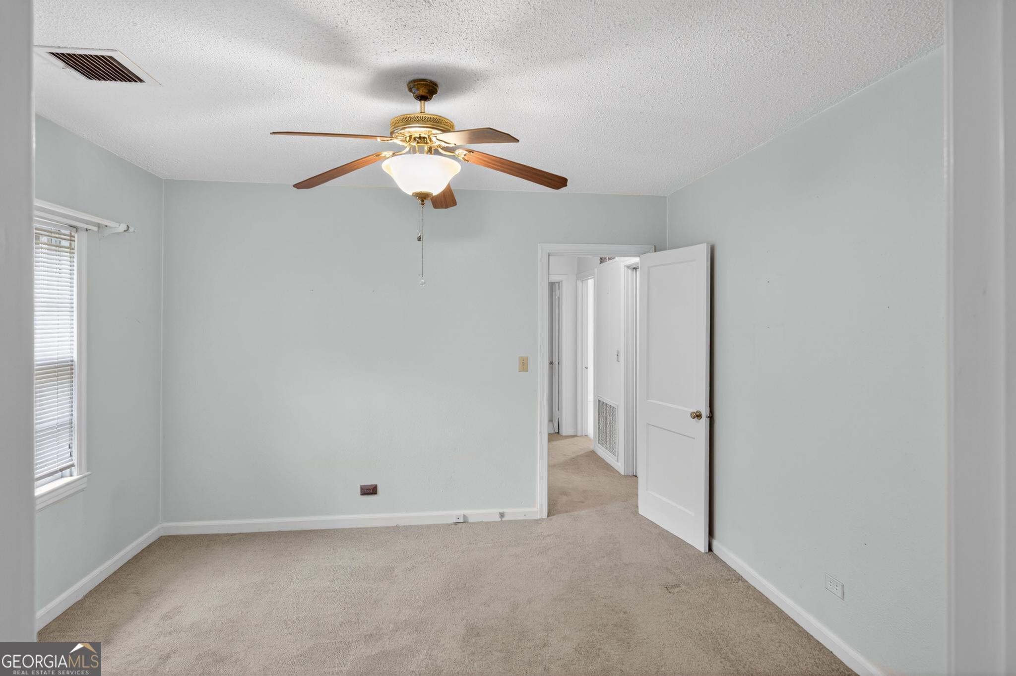 447 S College Street Property Photo 25