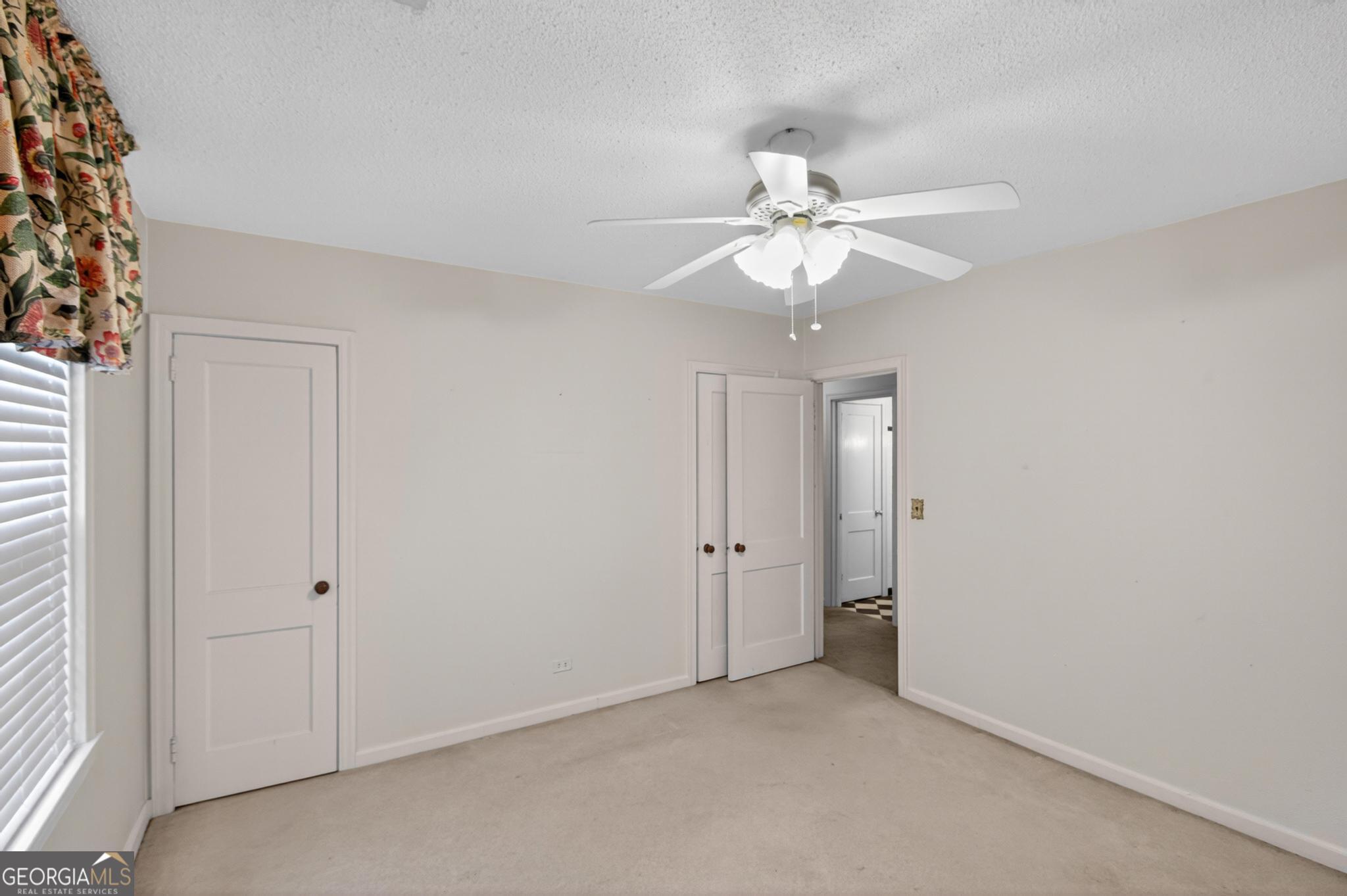 447 S College Street Property Photo 27