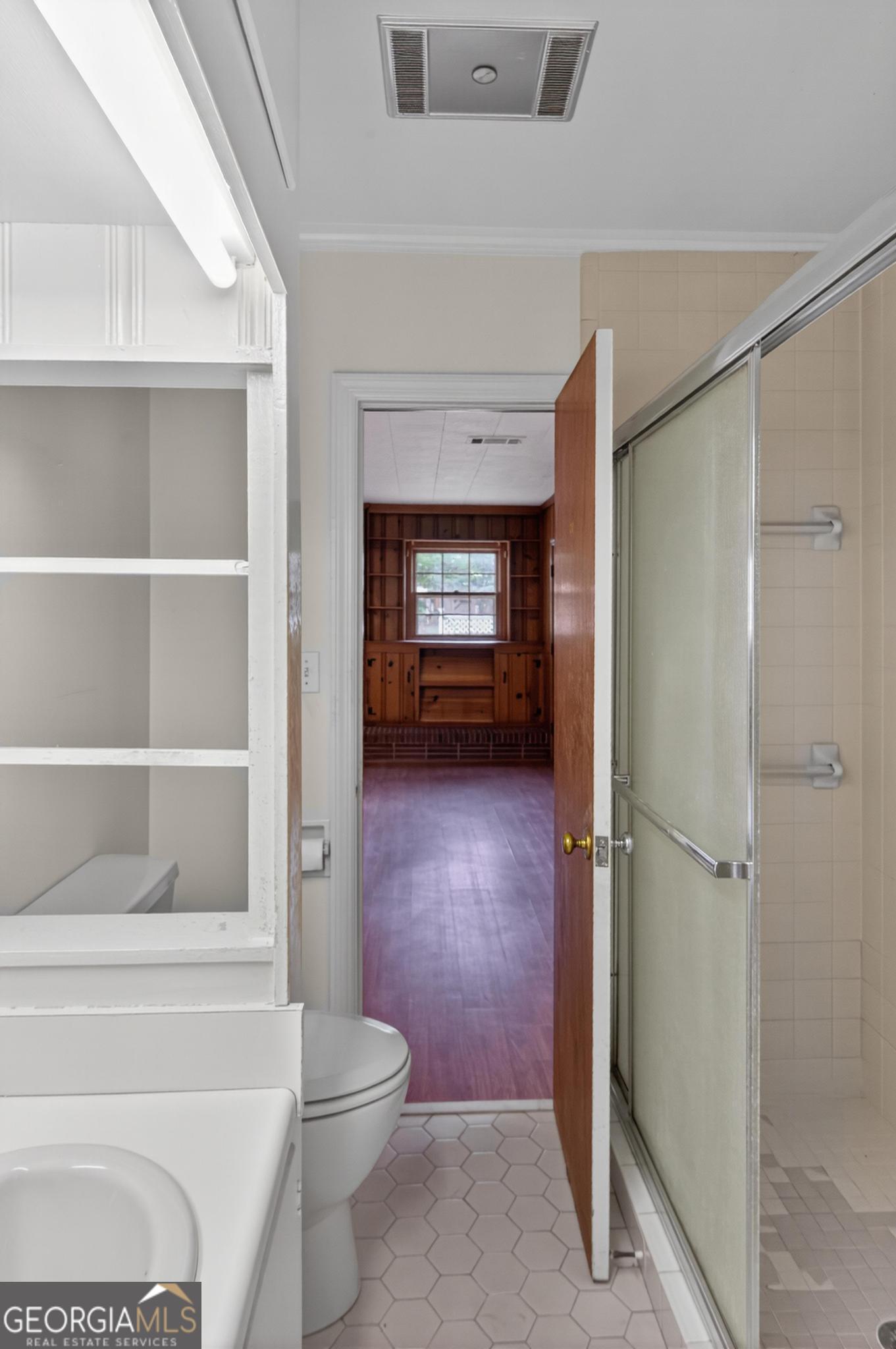 447 S College Street Property Photo 37