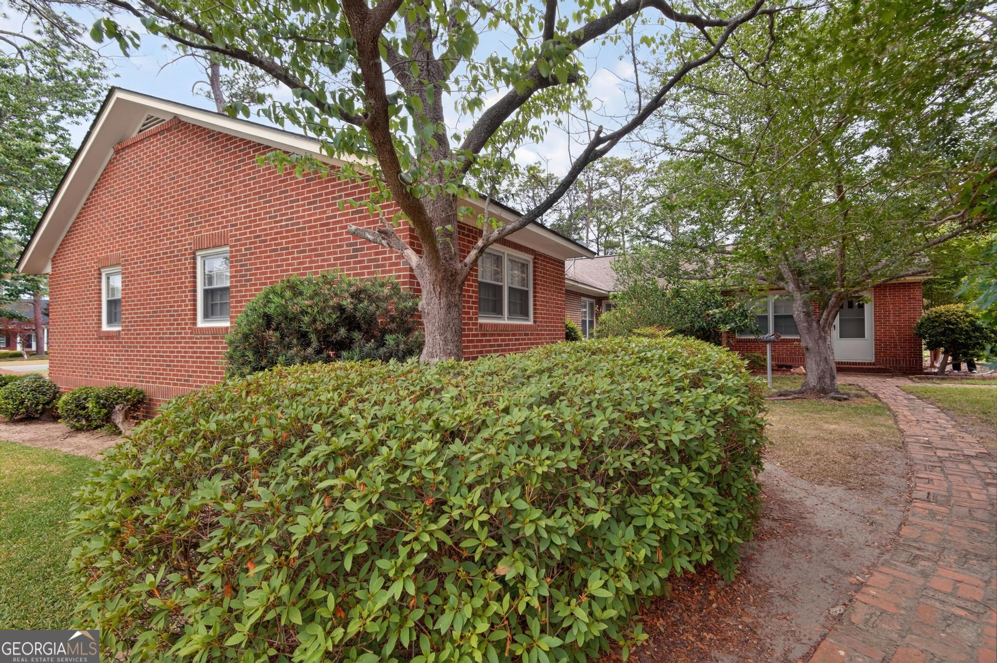 447 S College Street Property Photo 46