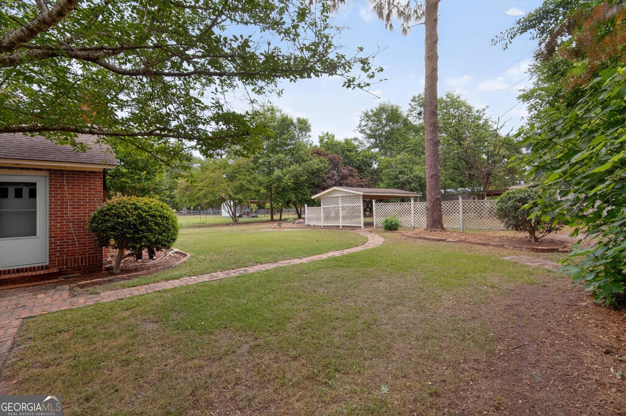 447 S College Street Property Photo 47