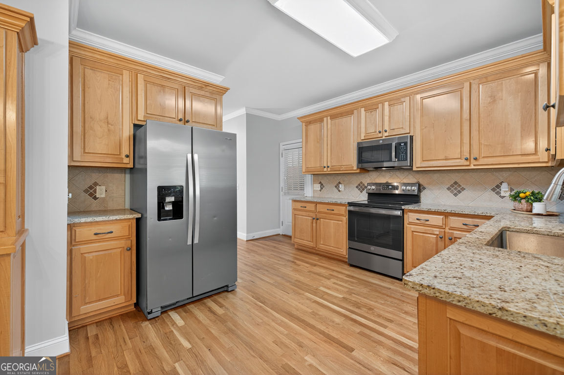 5154 Maplewood Lane Property Photo 3