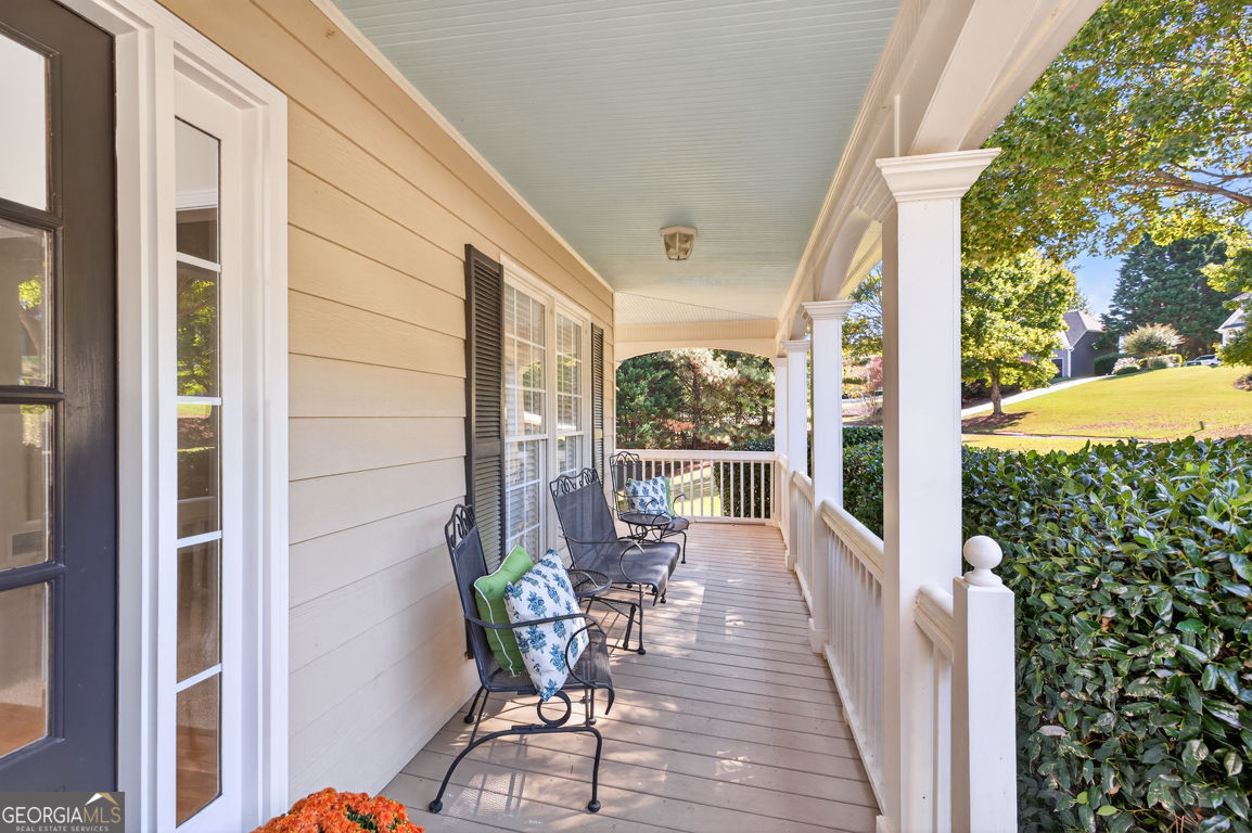 5154 Maplewood Lane Property Photo 4