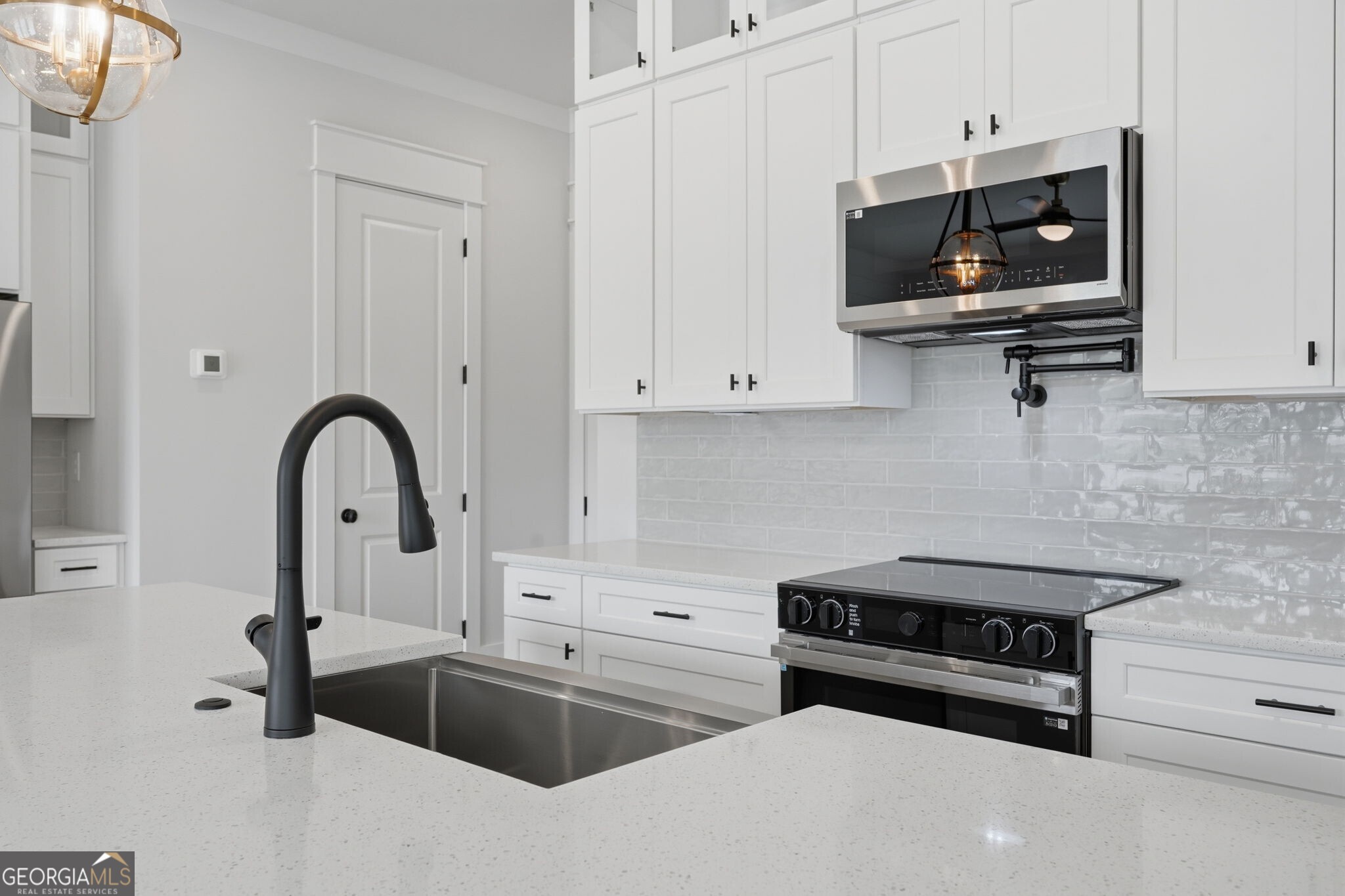 39 Peony Street Property Photo 7