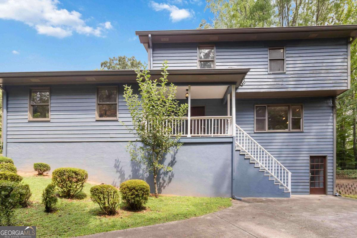 3345 Sharon Circle