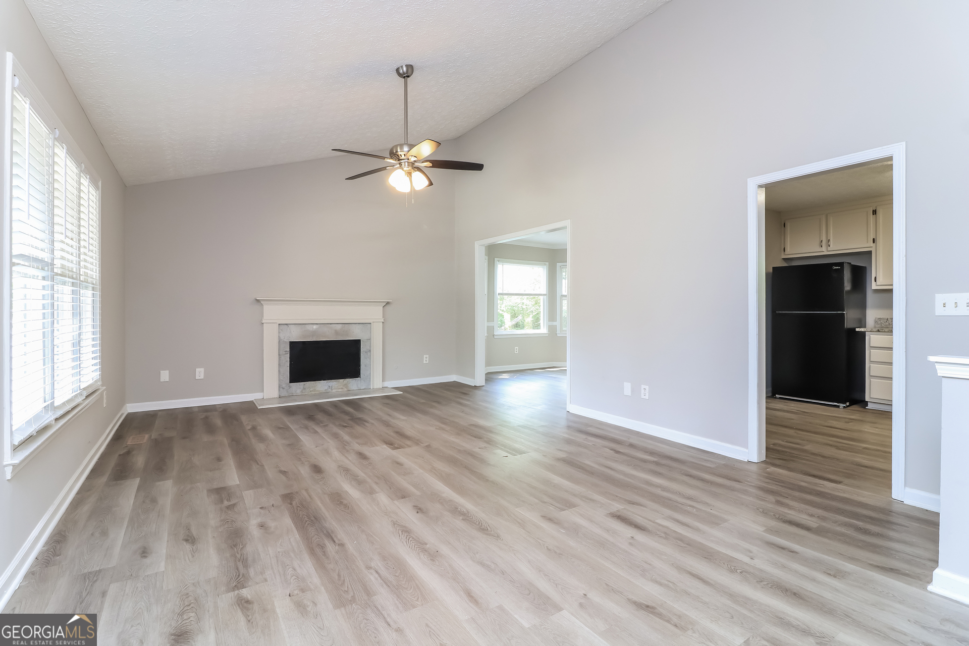 21 Willow Bend Drive Property Photo 5