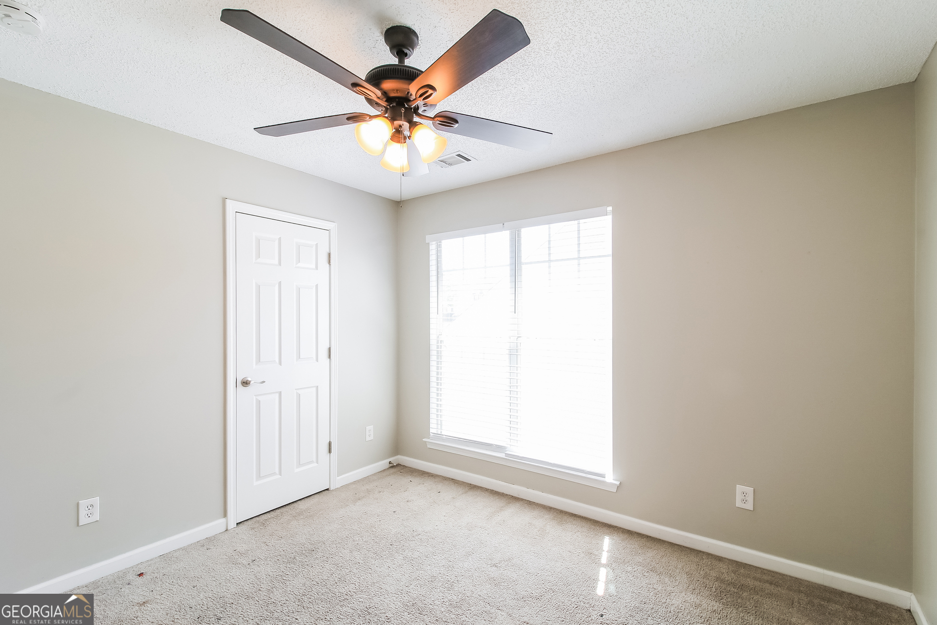 5991 Waggoner Court Property Photo 15