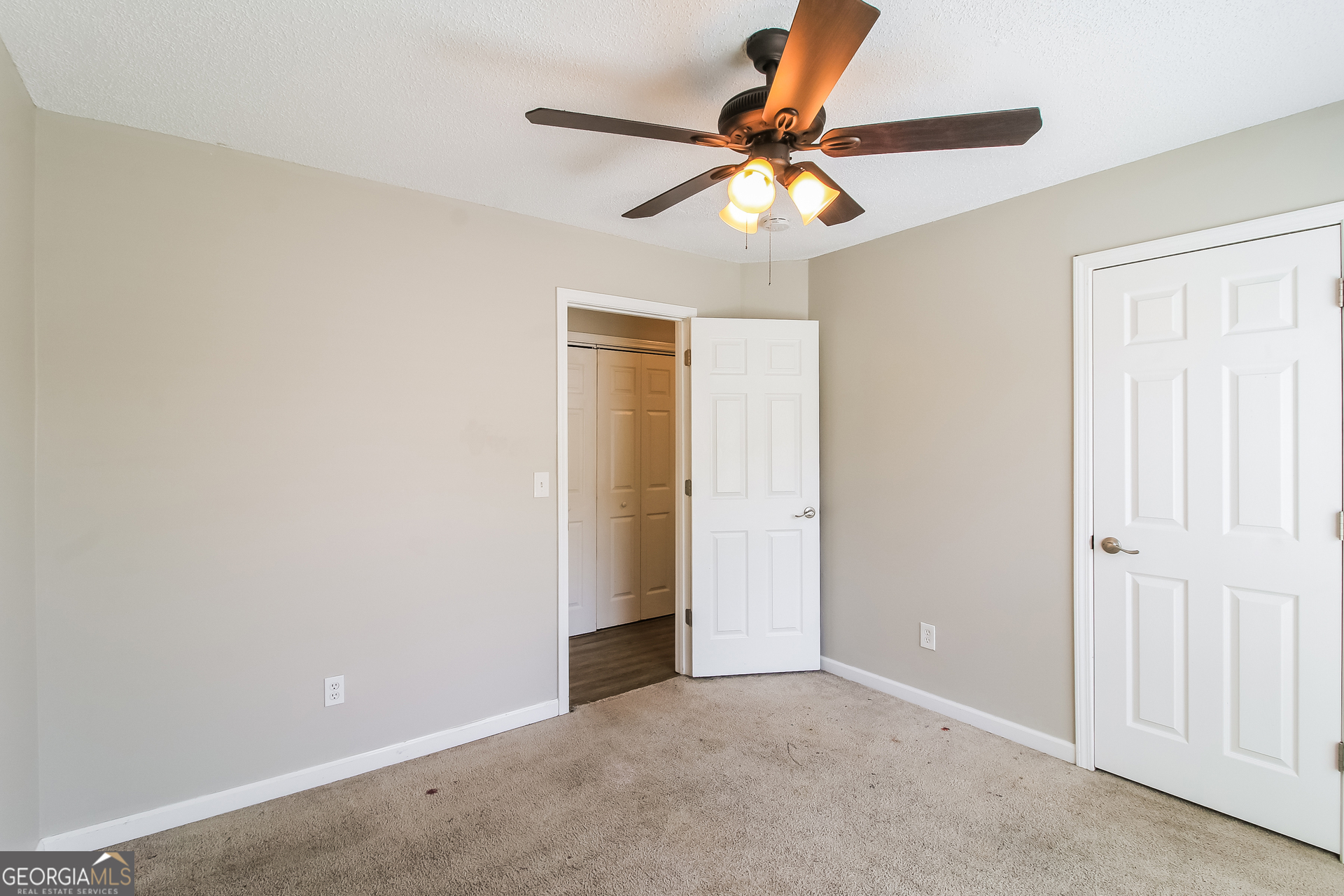 5991 Waggoner Court Property Photo 16