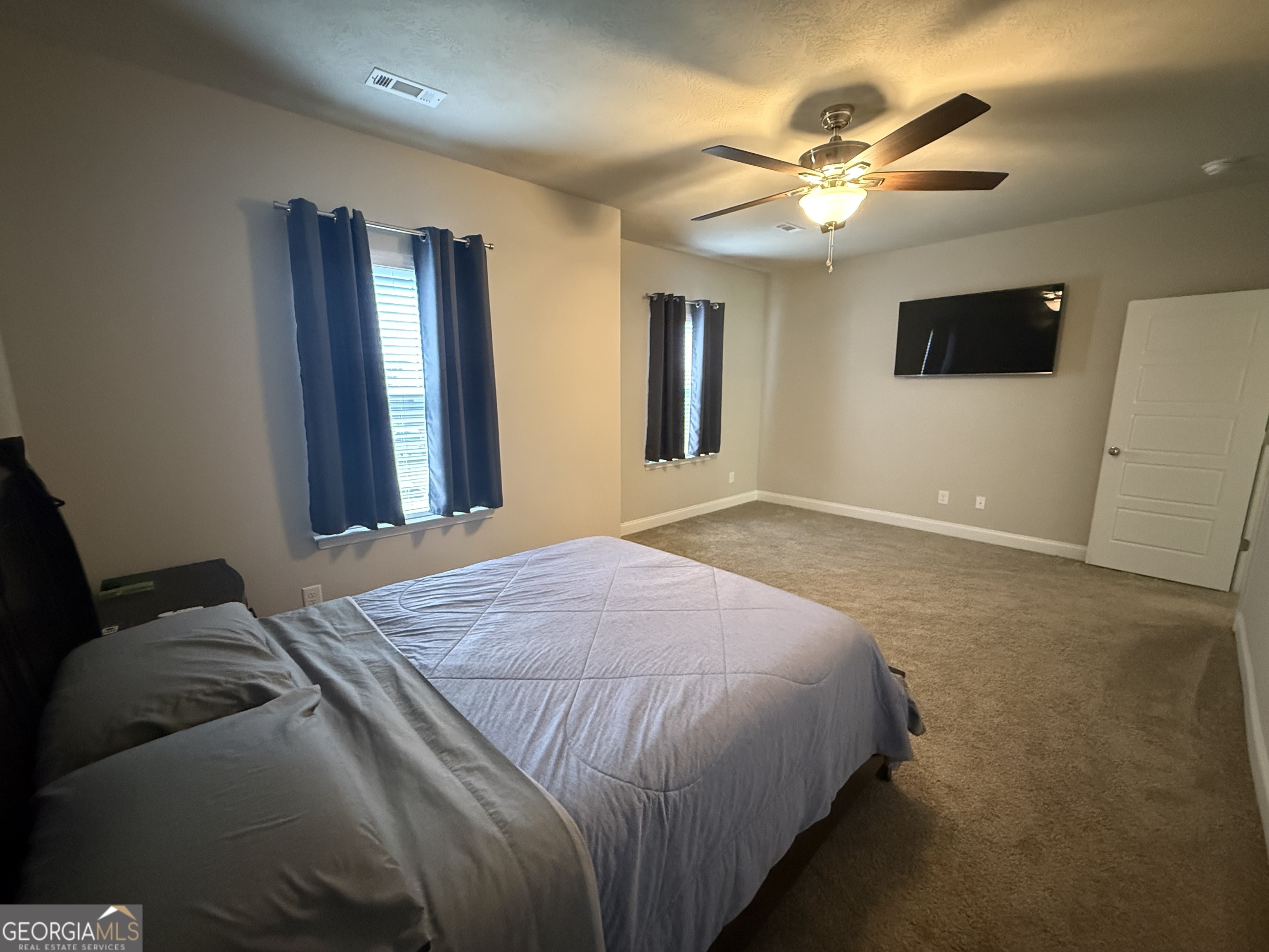 136 Pebble Lane Property Photo 19