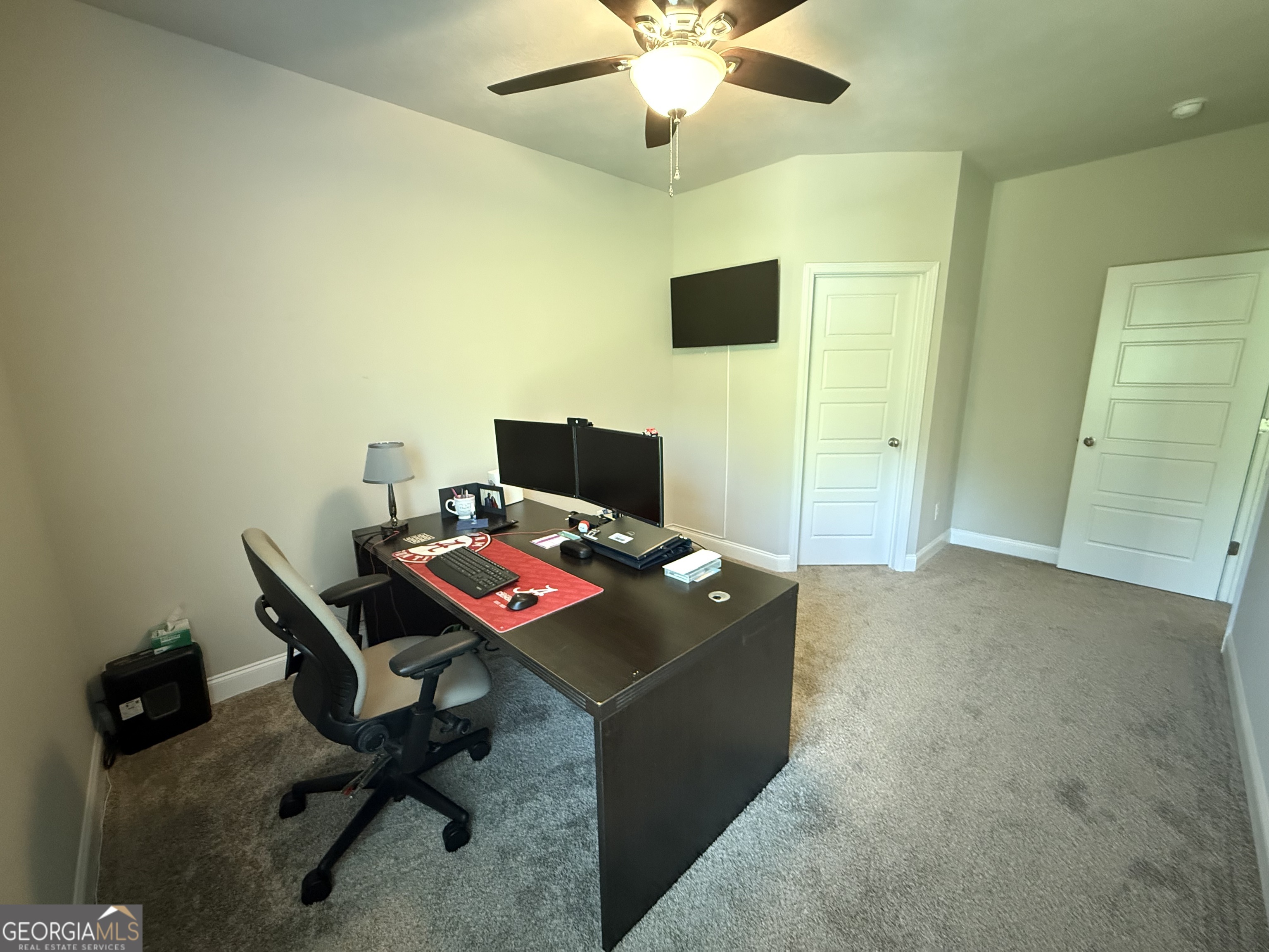 136 Pebble Lane Property Photo 20