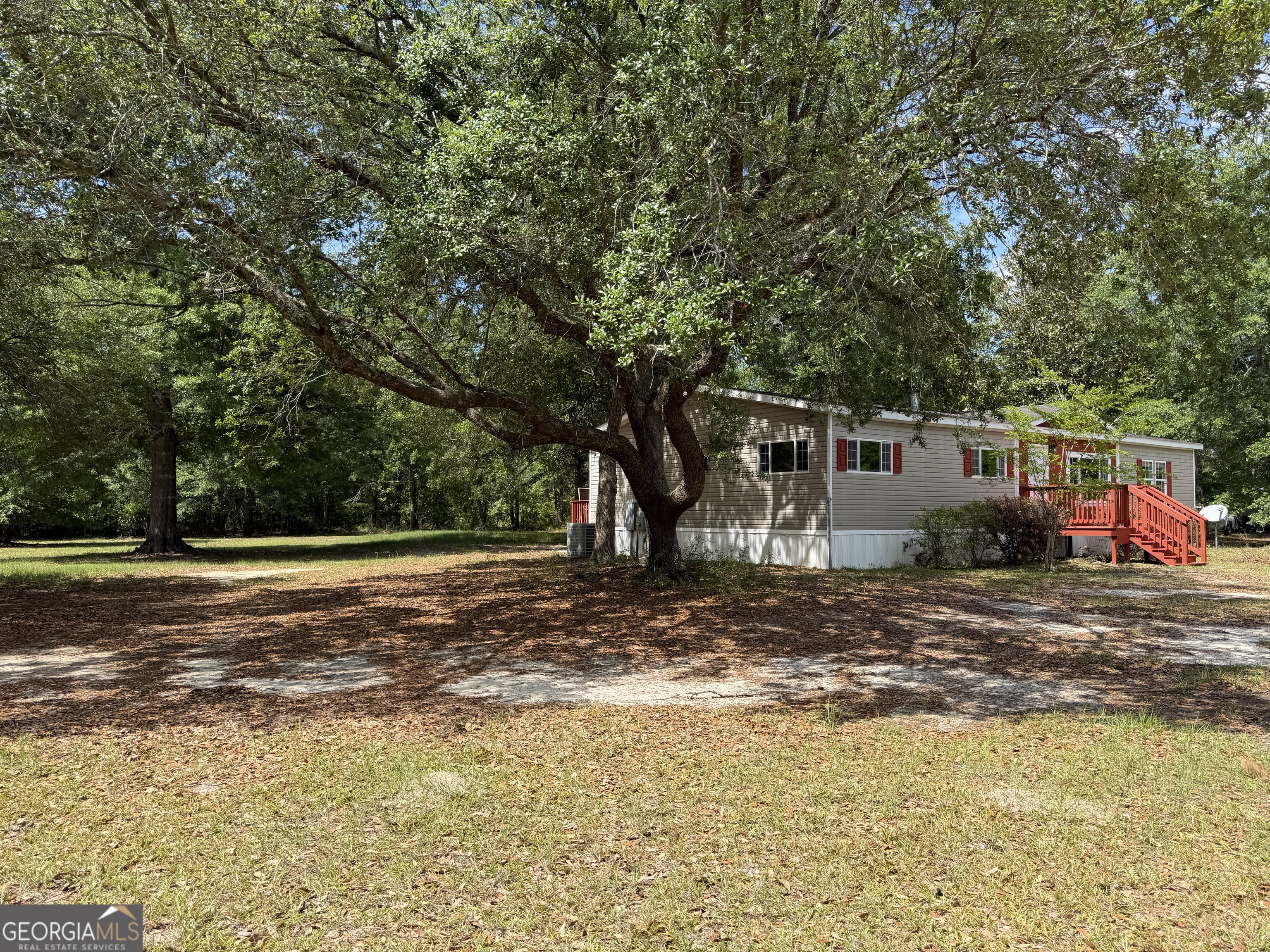 2 Buckboard Trail Property Photo 6