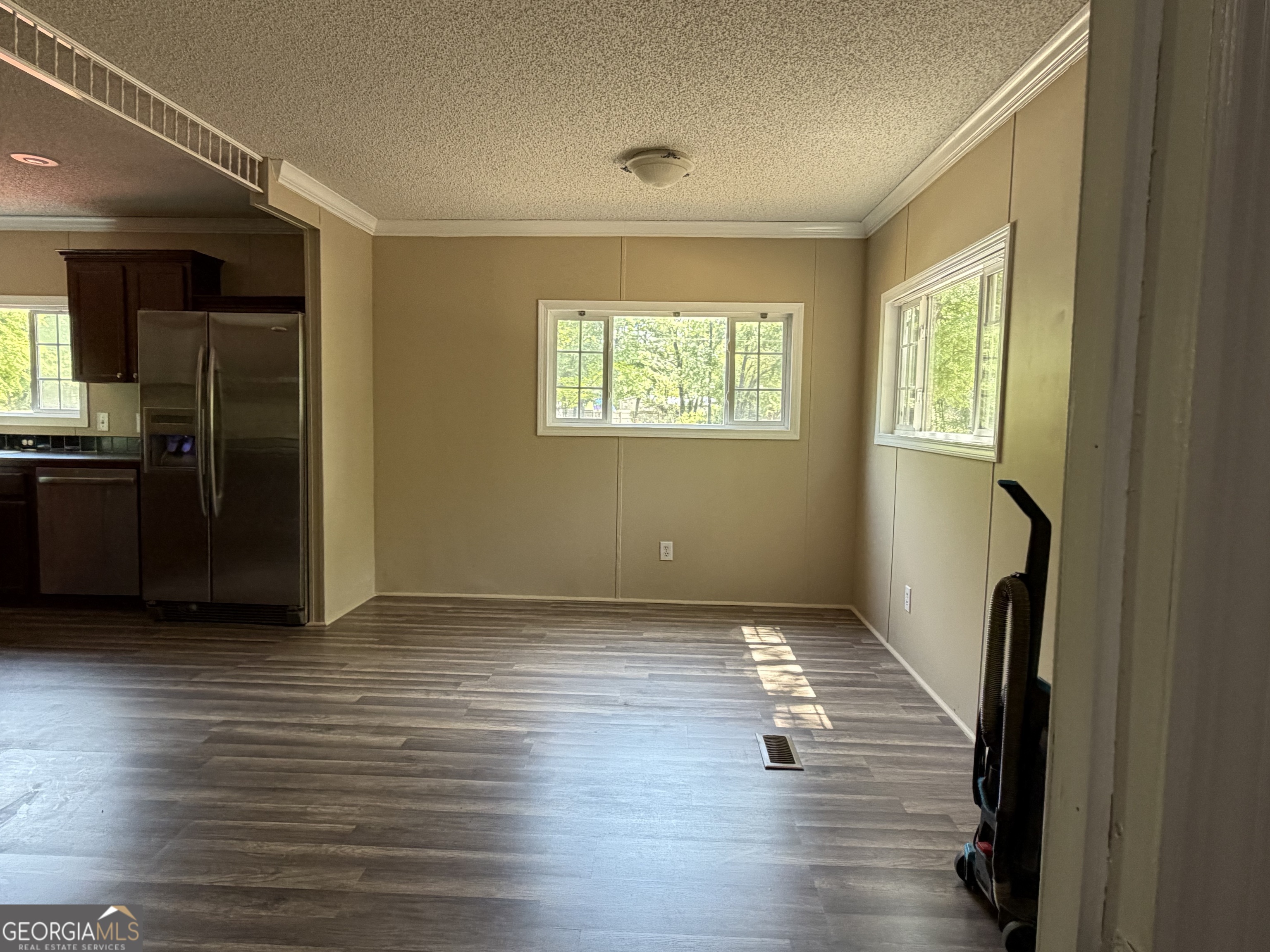 2 Buckboard Trail Property Photo 14