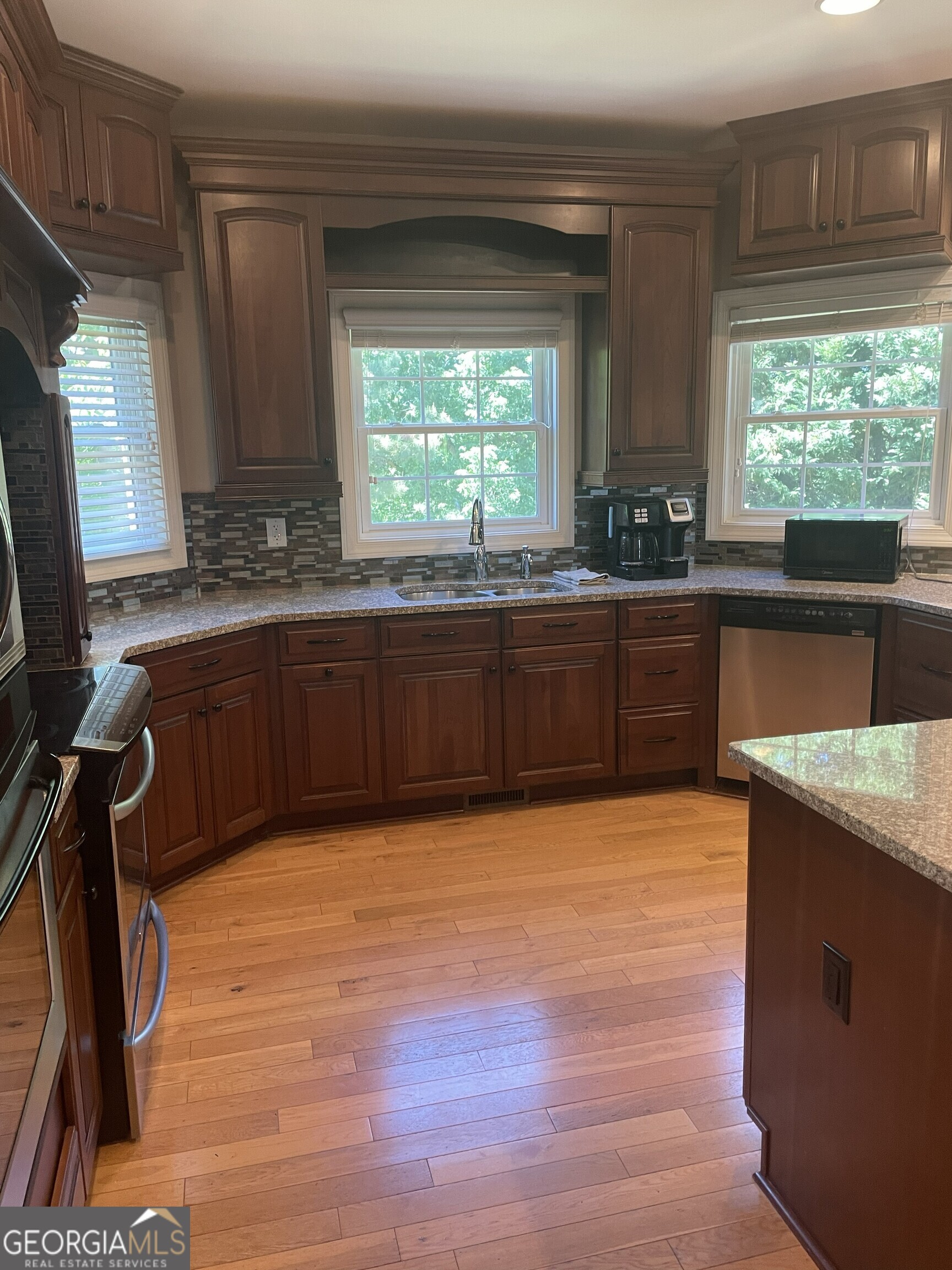 125 Night Hawk Drive Property Photo 11