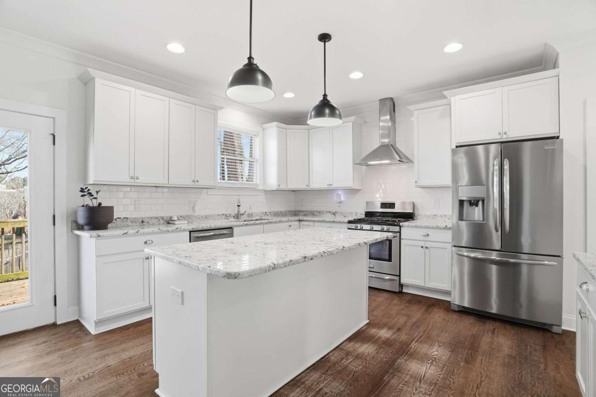 210 S Howard Street Se Property Photo 18