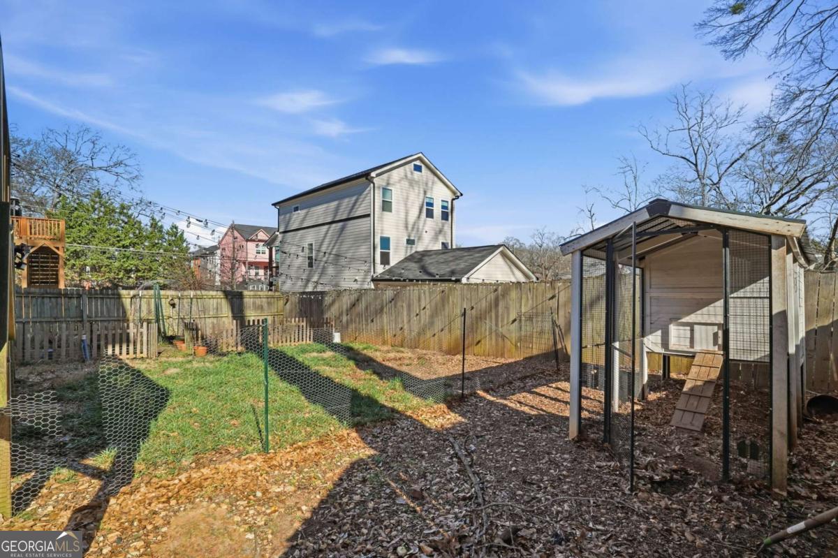 210 S Howard Street Se Property Photo 35