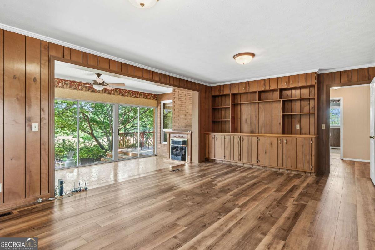 56 Claymont Road Property Photo 11