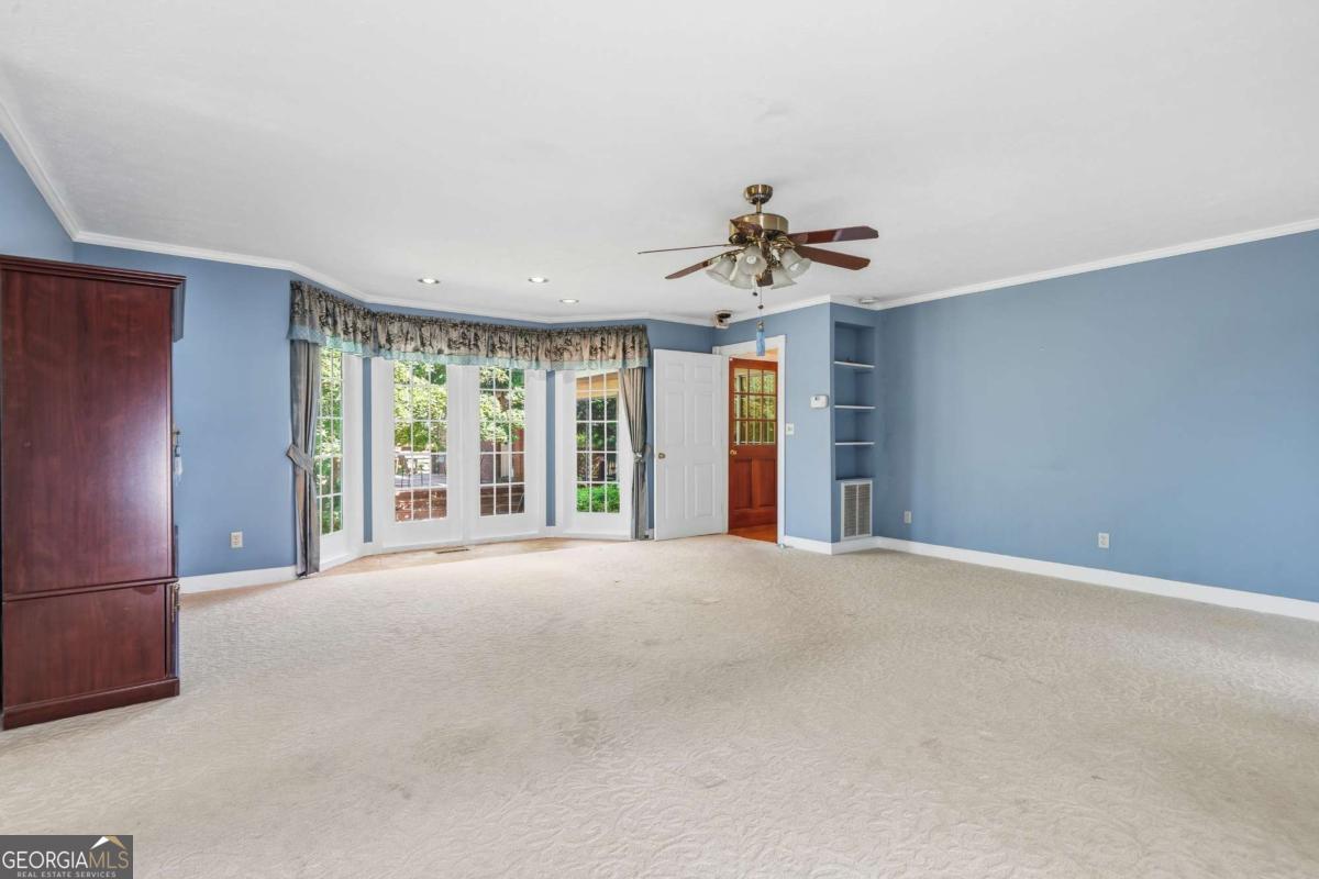 56 Claymont Road Property Photo 28