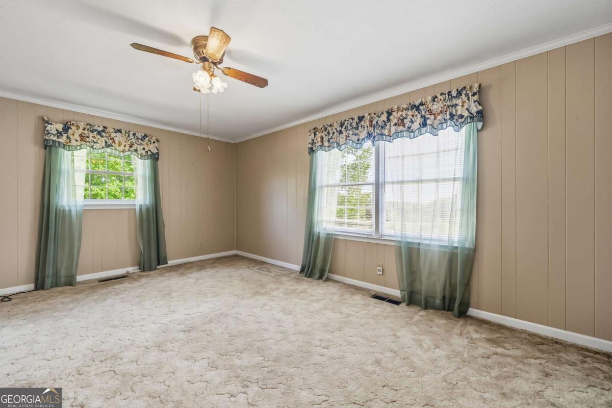 56 Claymont Road Property Photo 34