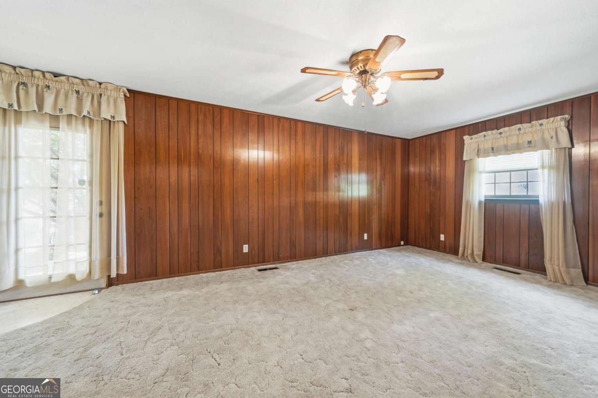 56 Claymont Road Property Photo 38