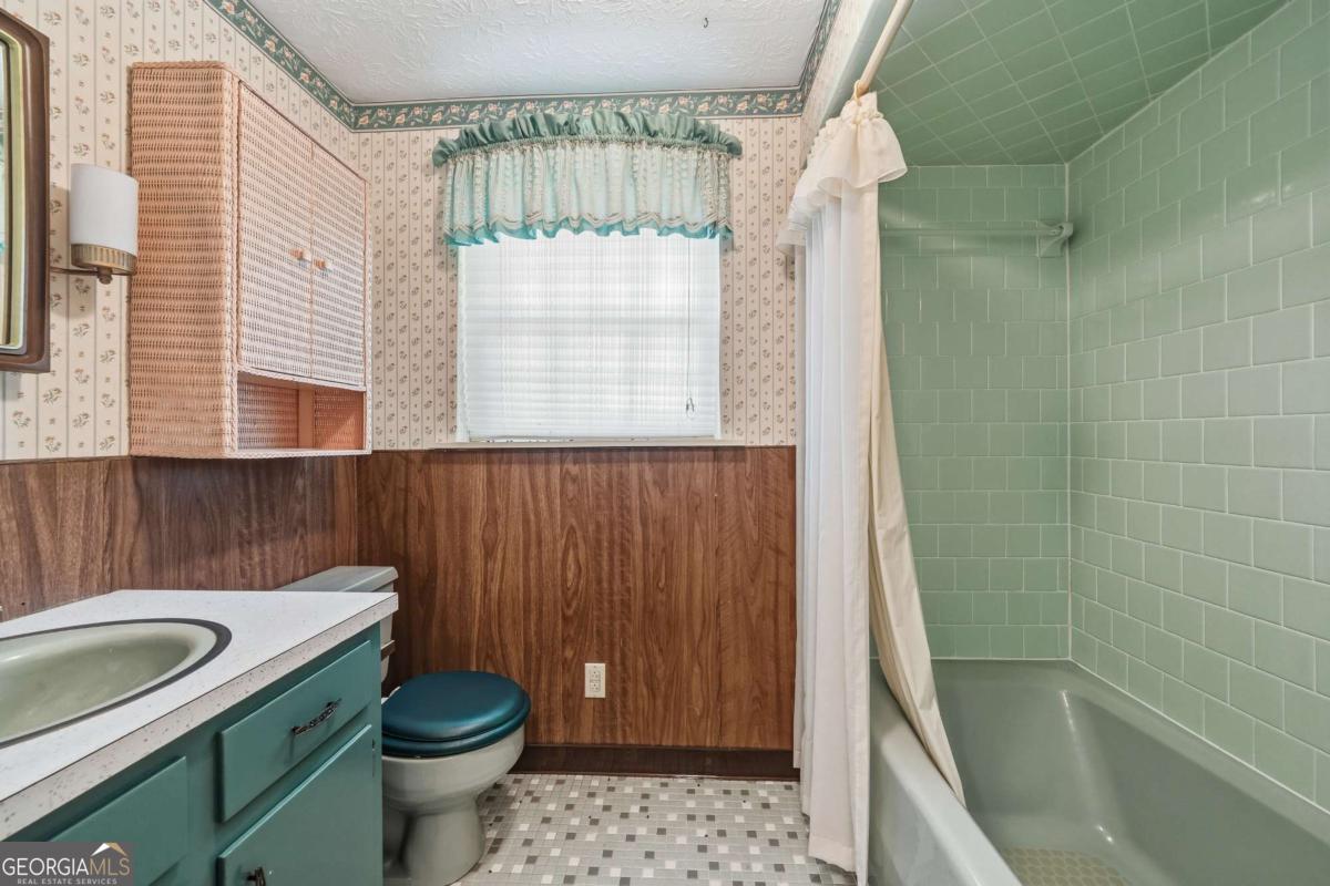 56 Claymont Road Property Photo 44