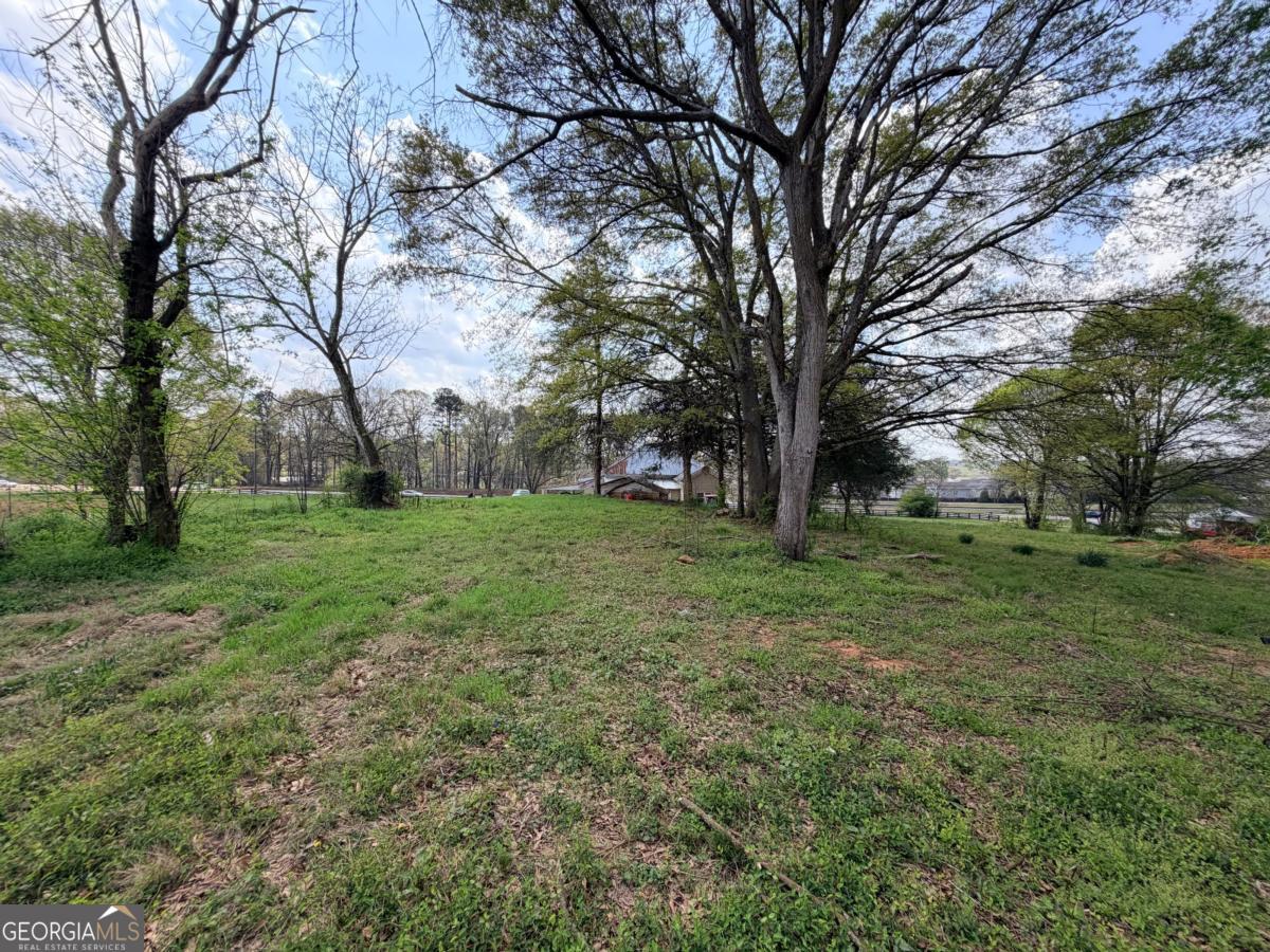 662 Old Gainesville Highway Property Photo 9