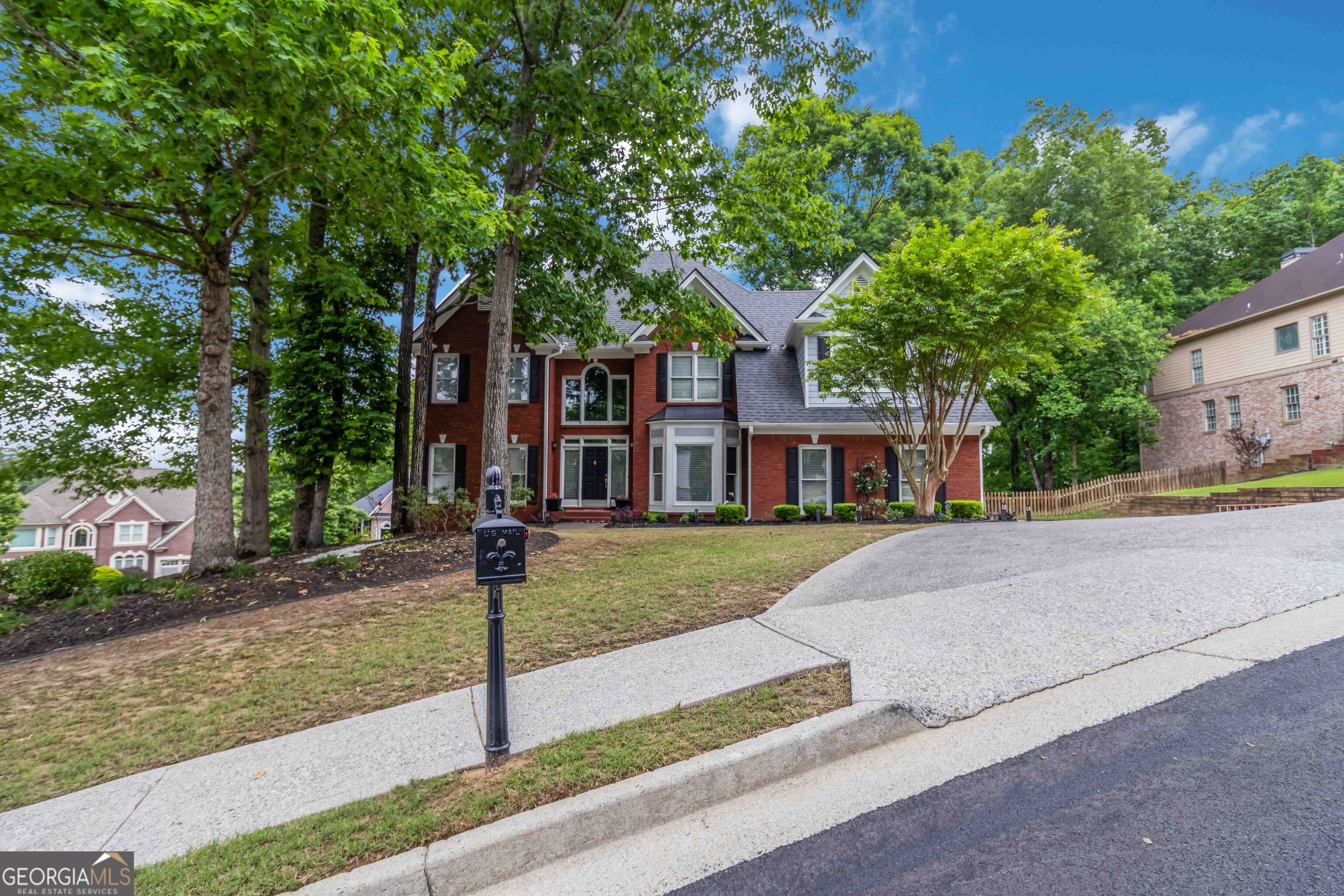 1405 Lamont Circle Property Photo 8