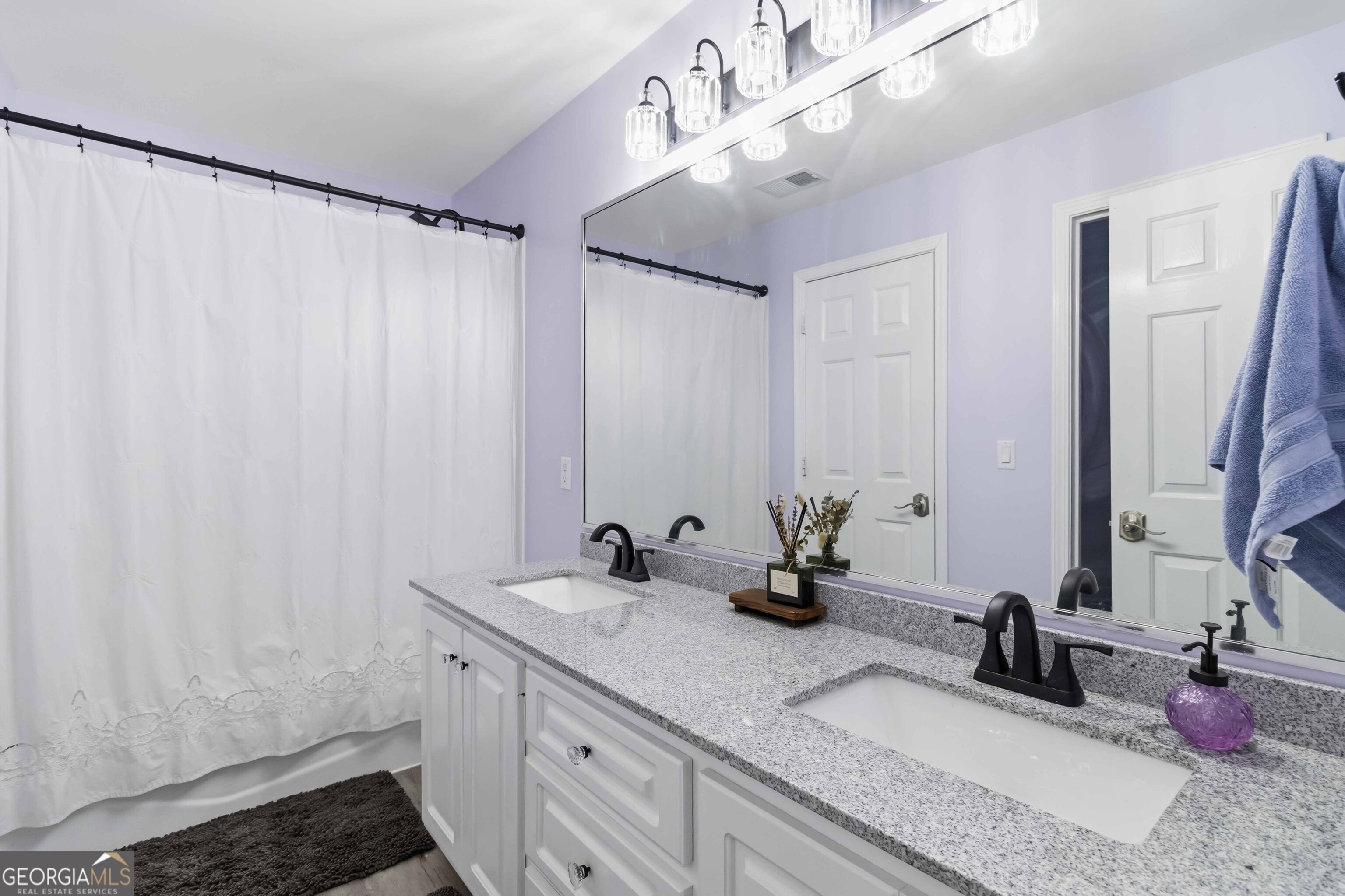 1405 Lamont Circle Property Photo 35