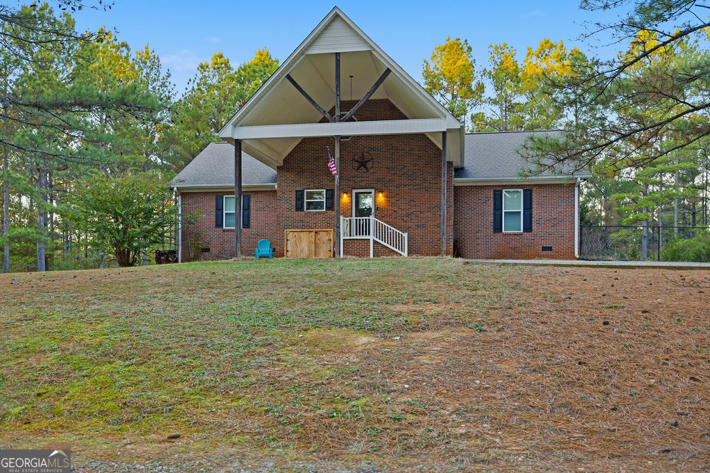 1907 Mountain Creek Church Road Property Photo 1