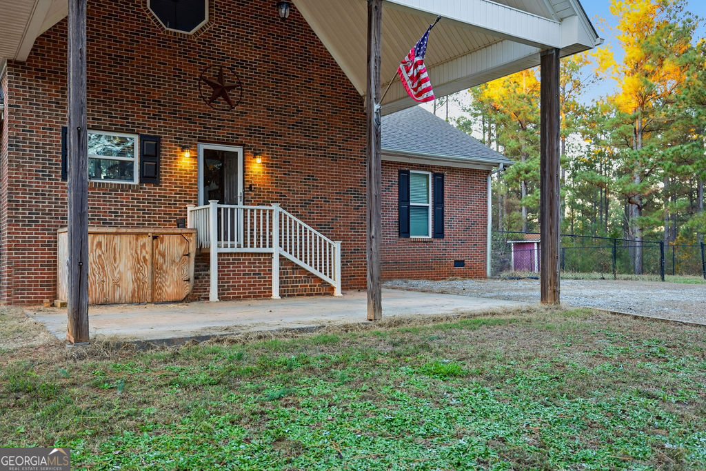 1907 Mountain Creek Church Road Property Photo 2