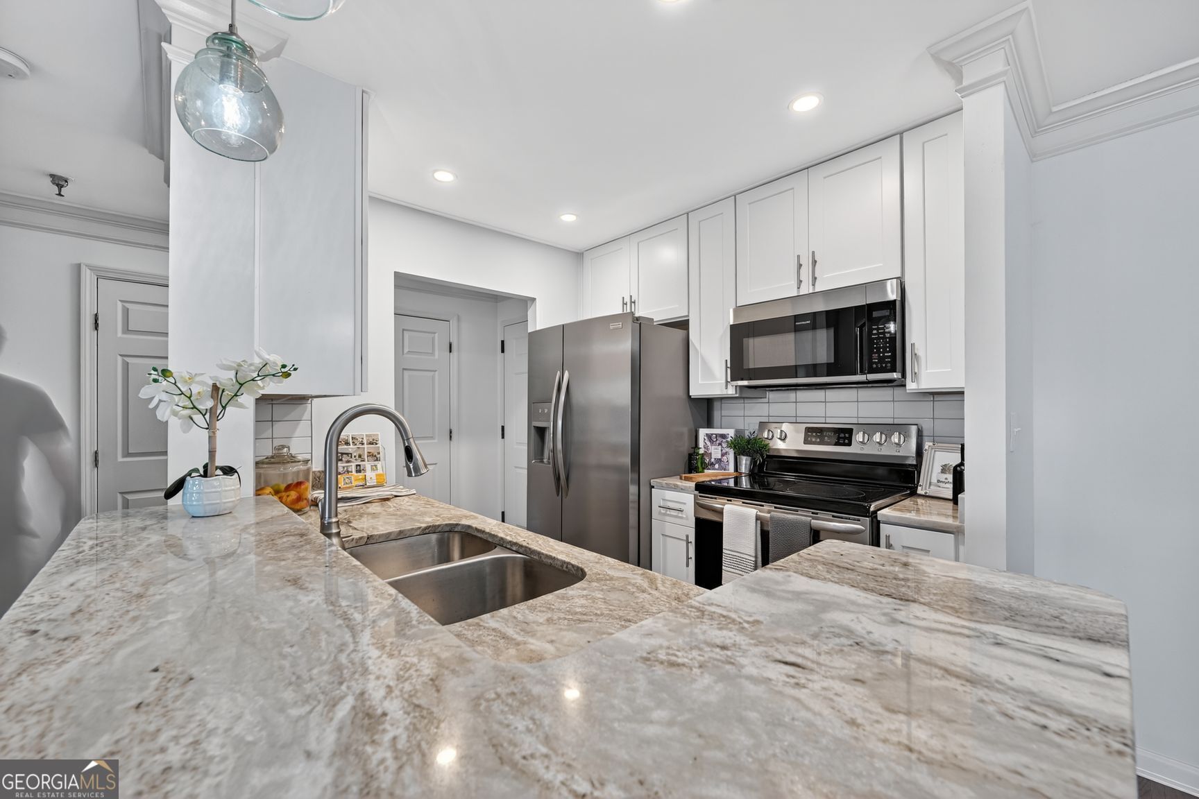300 Johnson Ferry Road Ne # B201 Property Photo 5