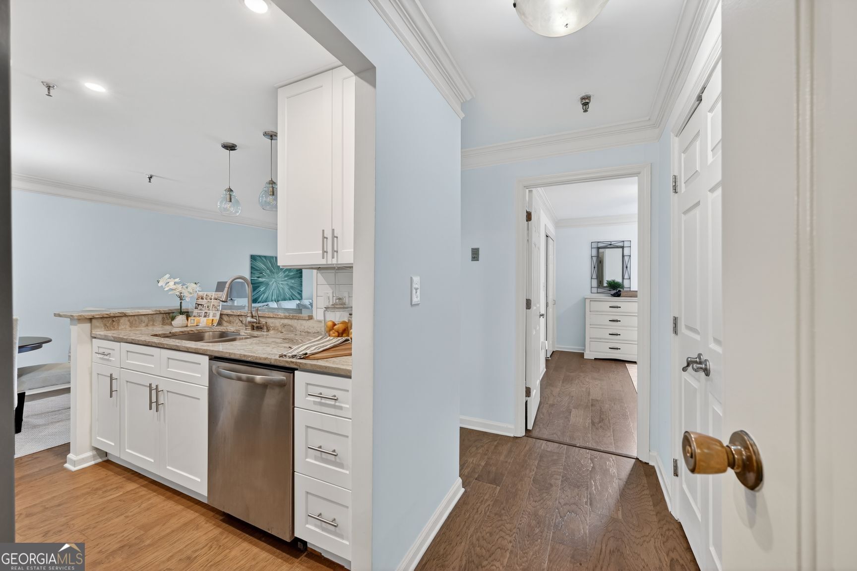 300 Johnson Ferry Road Ne # B201 Property Photo 9