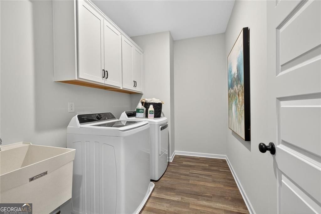 553 Grover Street Property Photo 46
