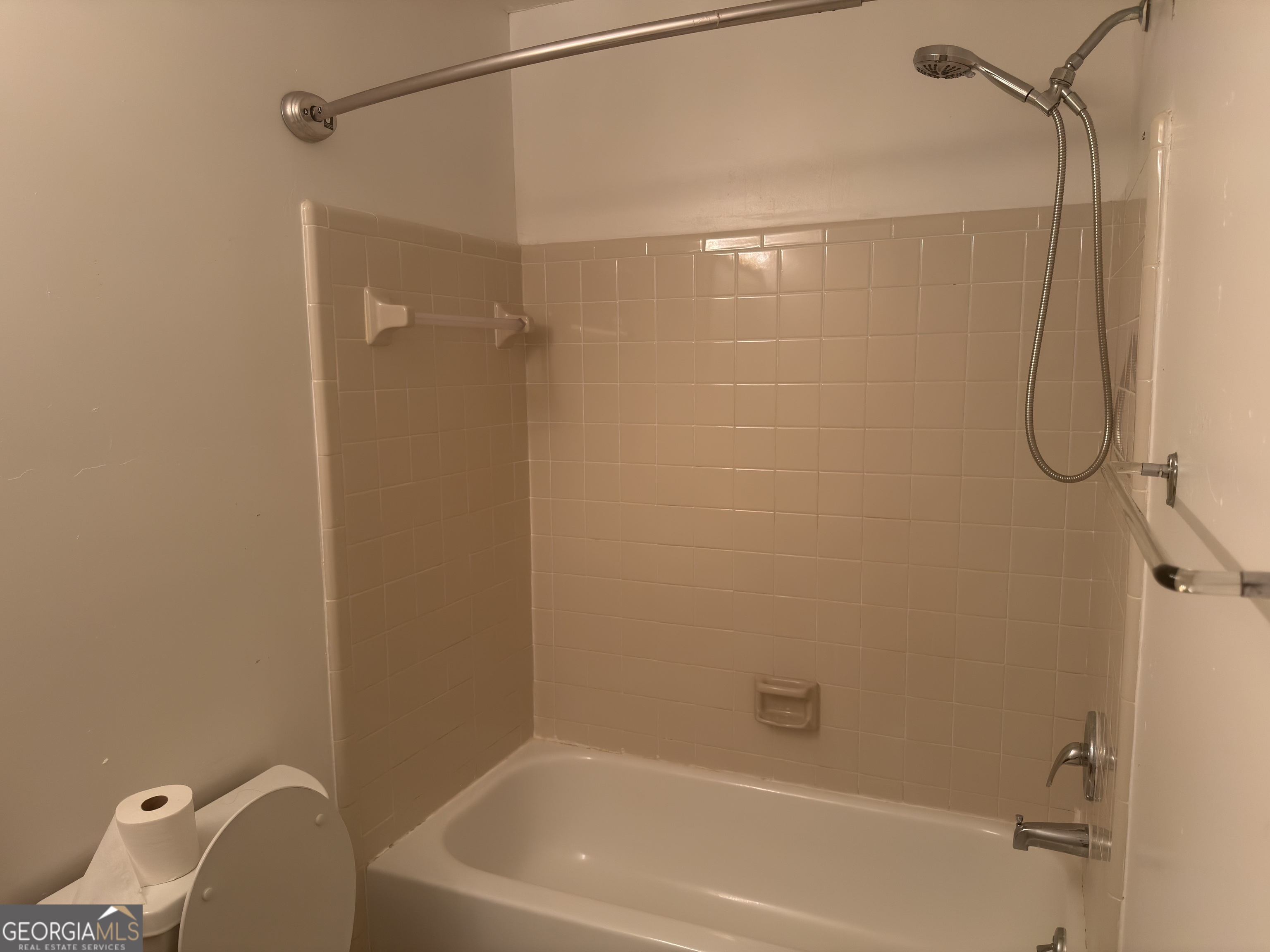2270 Wellington Circle Property Photo 15