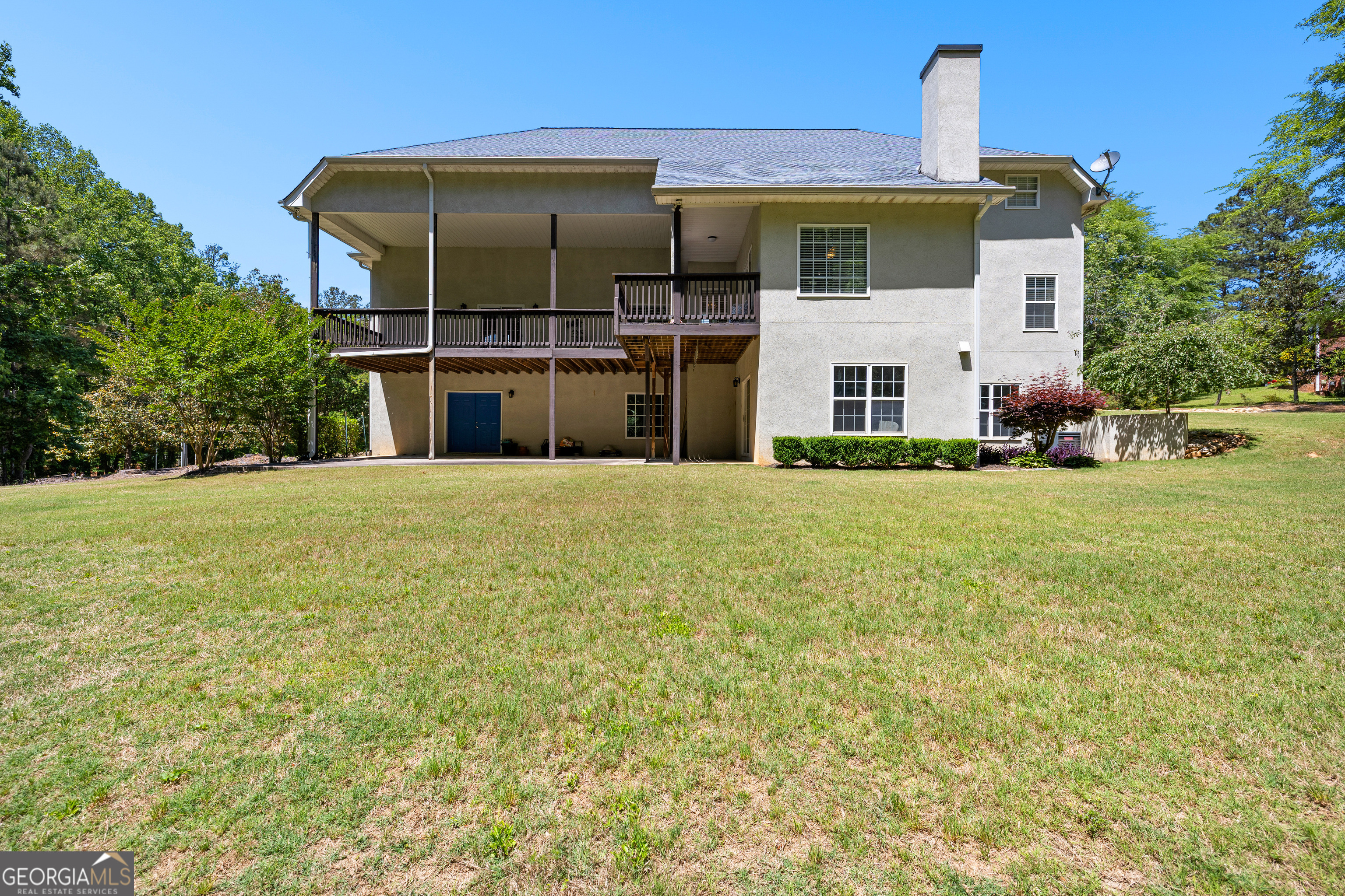 915 Magnolia Way Property Photo 8