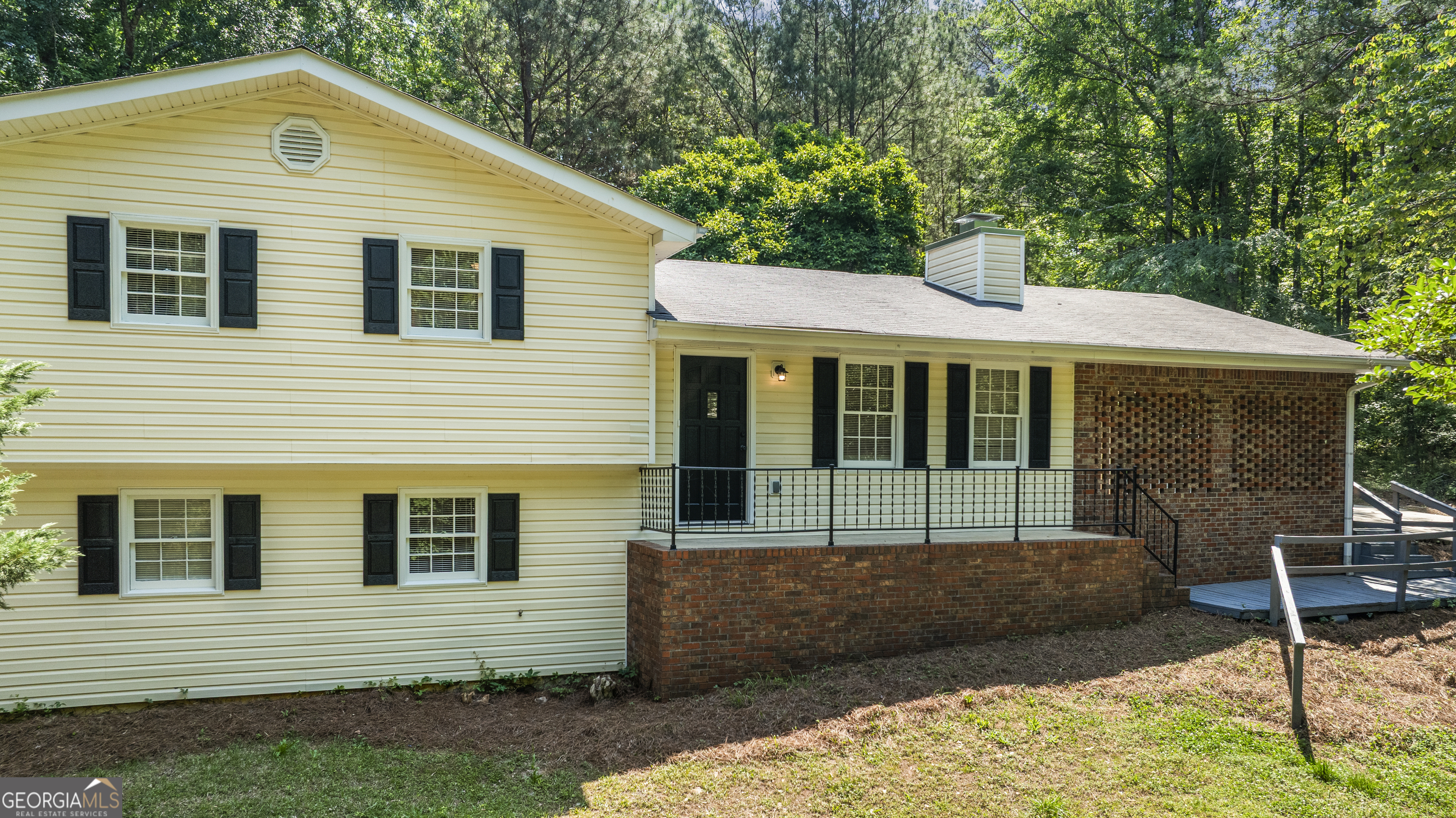 134 N Lake Drive Property Photo 24