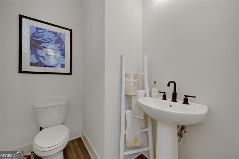 4433 Buckley Way Property Photo 9