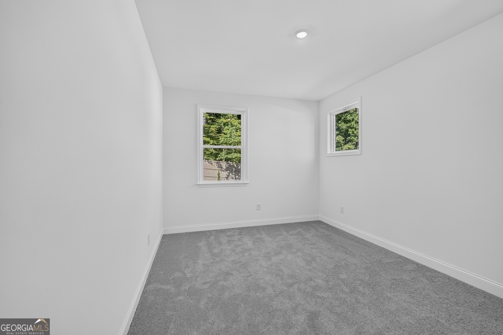 640 Nichols Farm Circle Property Photo 13