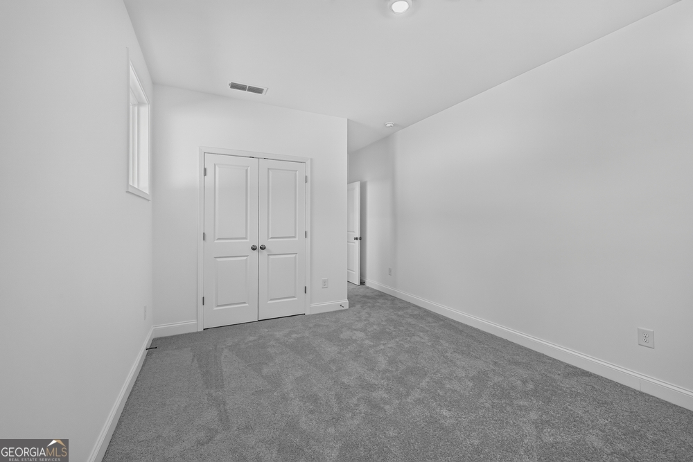 640 Nichols Farm Circle Property Photo 14
