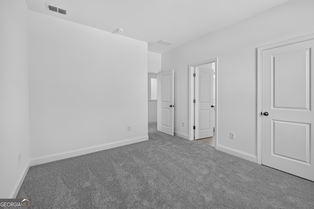 640 Nichols Farm Circle Property Photo 18