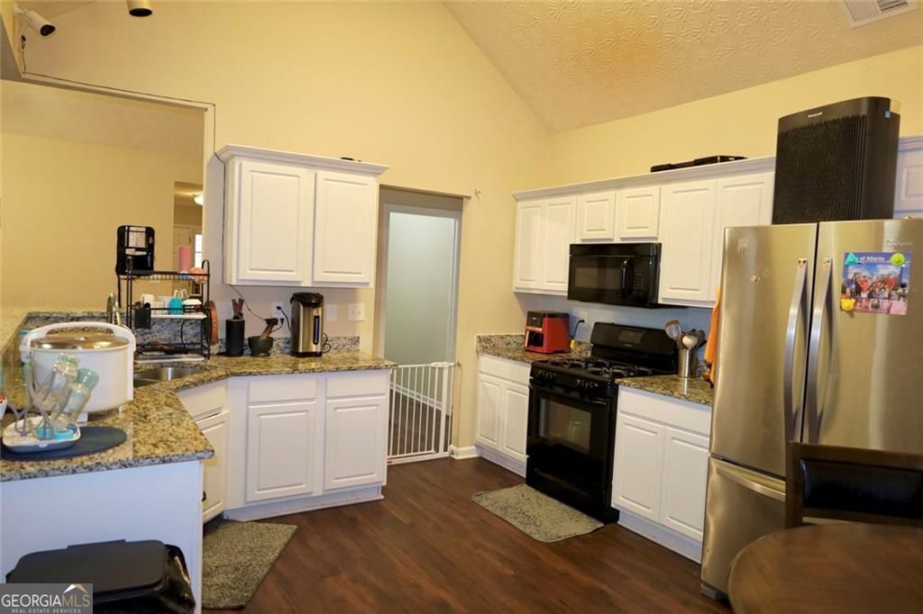 876 Ashton Oak Circle Property Photo 13