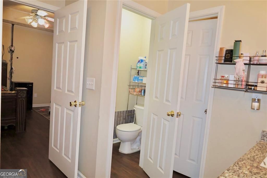 876 Ashton Oak Circle Property Photo 21