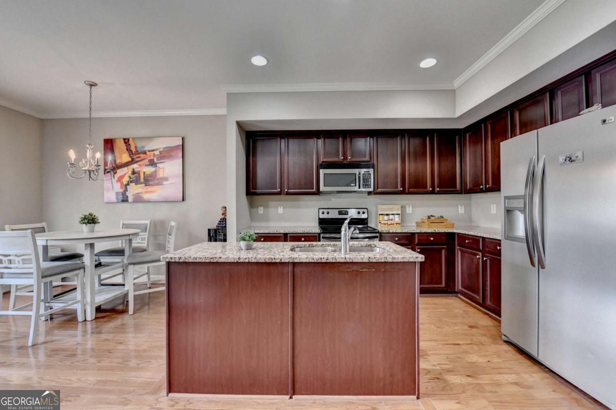 2975 Ashlyn Crest Court Property Photo 5