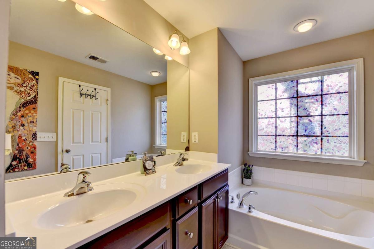 2975 Ashlyn Crest Court Property Photo 22