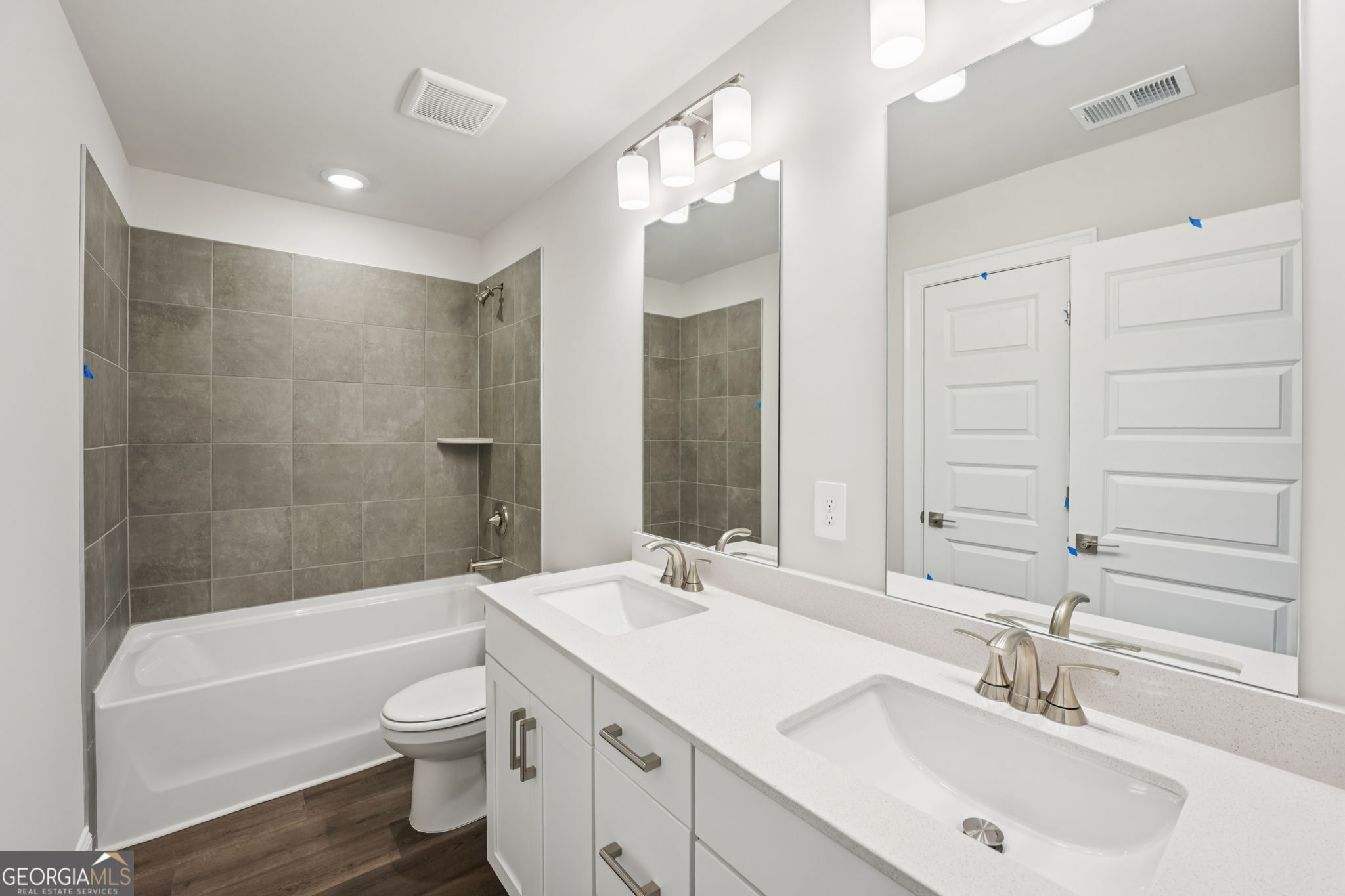 6460 Pinin Place Property Photo 44