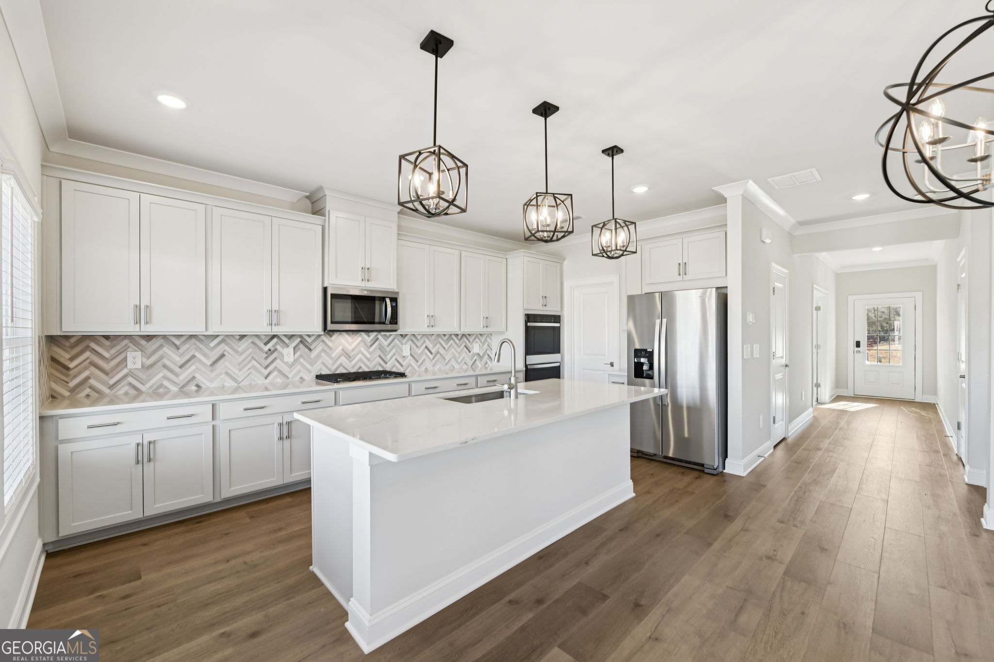 1290 Whitman Circle Property Photo 18