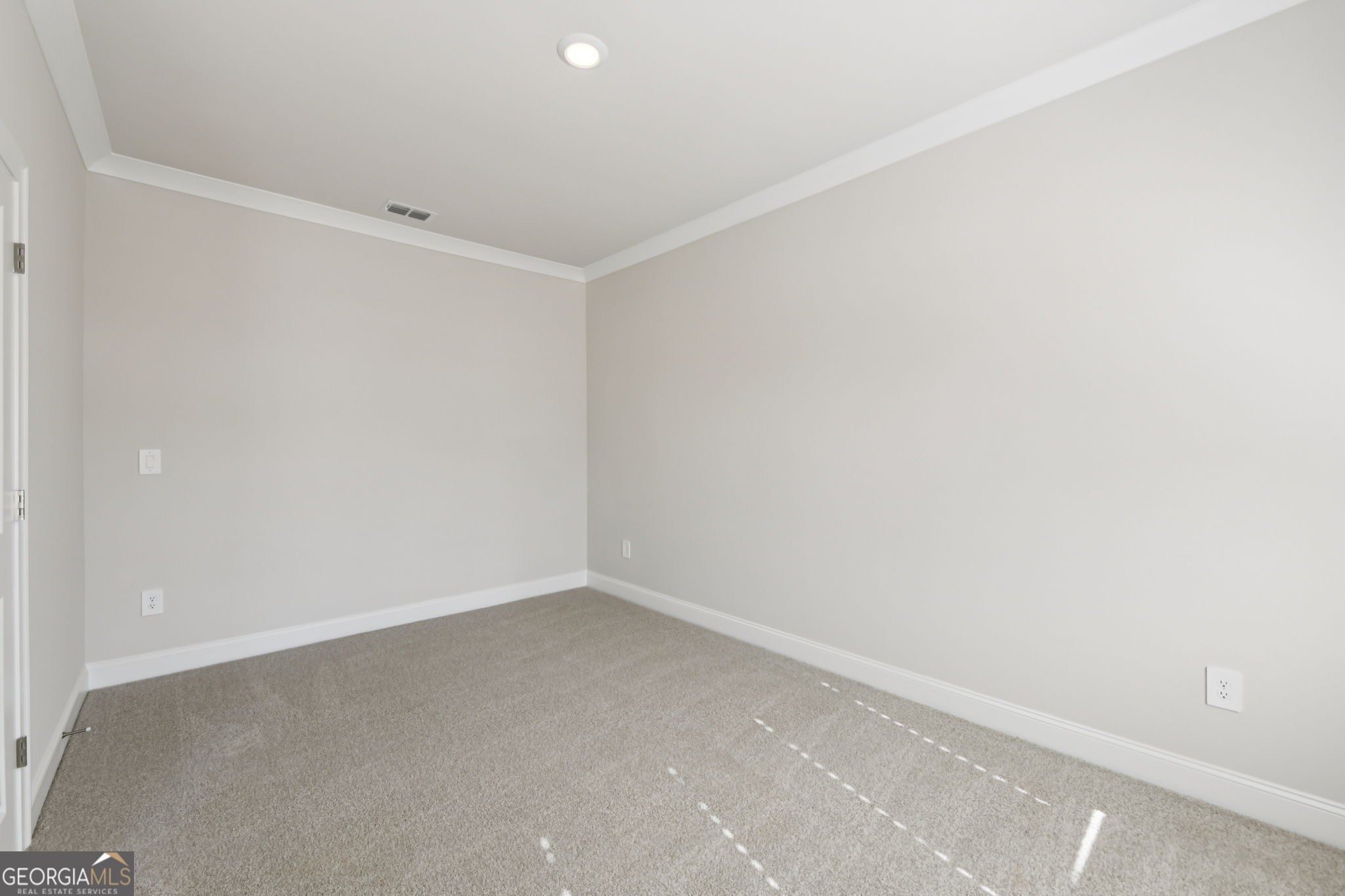 1290 Whitman Circle Property Photo 21