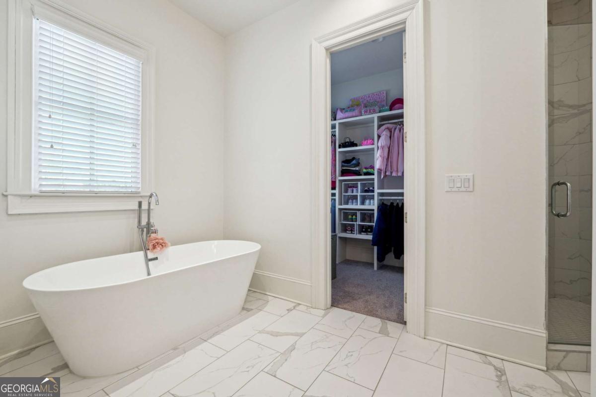 252 Traditions Drive Property Photo 41