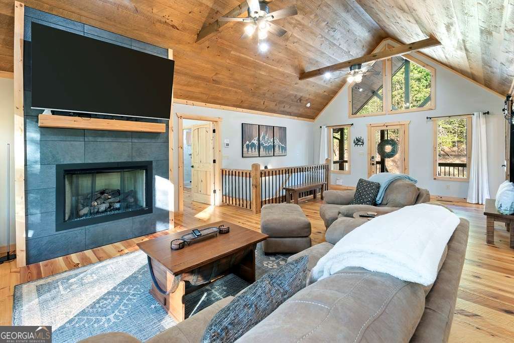 66 Ross Drive Property Photo 9