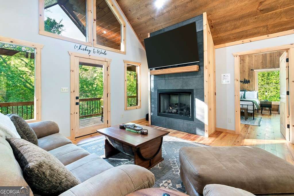 66 Ross Drive Property Photo 10